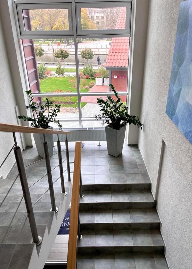 קלייפדה Victoria Old Town Apartments מראה חיצוני תמונה